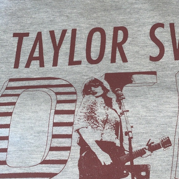 Taylor Swift Red Taylor’s Version off the shoulder cutoff customized sweatshirt - Picture 3 of 7